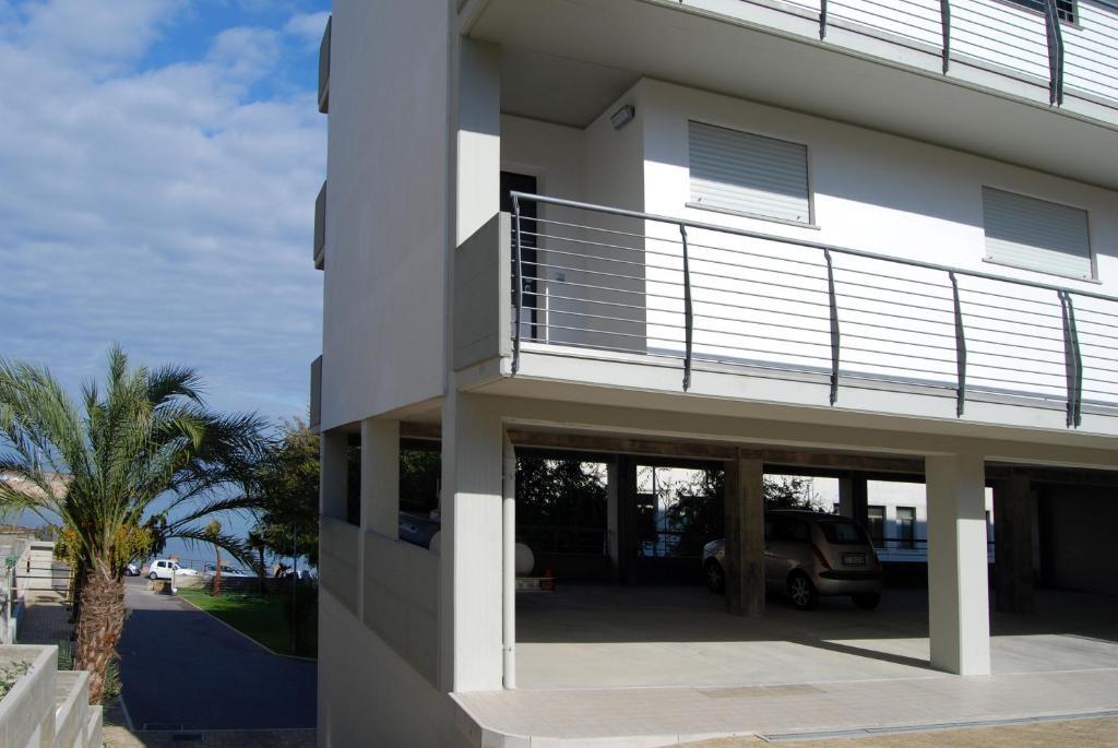 Residence Lungomare Порто Торес Екстериор снимка